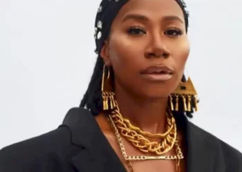 Asa reveals her relationship status; gives reasons why she's single