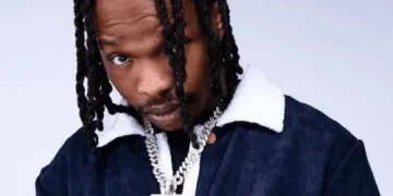 Ent.News: Naira Marley Spends Over 18 Million Naira To Acquire A New Diamond Ring 1 Naira Marley Spends Over 18 Million Naira To Acquire A New Diamond Ring