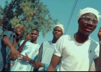 Star Pee Karya Suke (Official Video) Mp4 Download