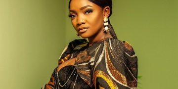 Simi reveals “To Be Honest” album tracklist