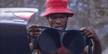 COMEDY VIDEO: Broda Shaggi – The Washer (feat. Tope Tedela, Ton Tirin & Ibiso Victor Membere) 1 Broda Shaggi The Washer (feat. Tope Tedela, Ton Tirin & Ibiso Victor Membere) Mp4 Download