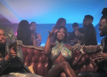 Aya Nakamura Méchante Mp4 Download