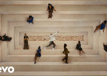 Chris Brown ft. Wizkid Call Me Everyday Mp4 Download