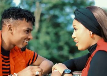 Kawu Dan Sarki Ft. Momee Gombe Alkibla Mp4 Download