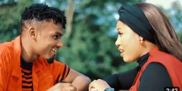 VIDEO: Kawu Dan Sarki Ft. Momee Gombe – Alkibla 1 Kawu Dan Sarki Ft. Momee Gombe Alkibla Mp4 Download