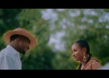 Hamisu Breaker Ft. Umar Big show Kamar wasa Mp4 Download