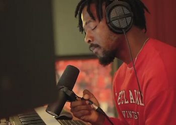 Johnny Drille In The Light (Stripped Version) Ft. Ayra Starr Mp3 Download