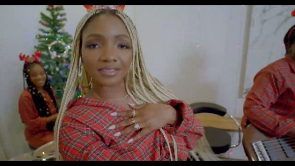 Simi Christmas Sometin Mp4 Download 