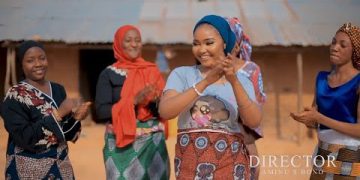 Momy Nijar Karkara Mp3 Download