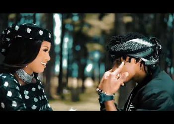 Momee Gombe ft. Kawu Dan Sarki Barde Mp4 Download
