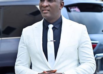 South African Prophet Jay Israel cries out to Senior Prophet Jeremiah Omoto Fufeyin of Mercy City for Forgiveness (Watch Video)