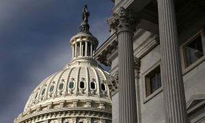 Investors flock to one-month bills on US debt ceiling jitters, shun others 1 Investors flock to one-month bills on US debt ceiling jitters, shun others