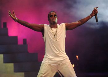 Ent.News: Diddy Reflects On “Humble” Beginnings As A Backup Dancer