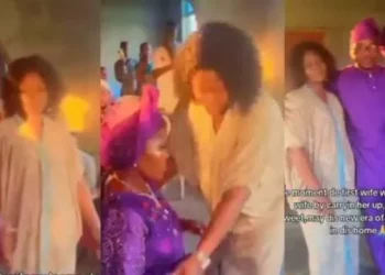 Ent.News: She’s not happy” – Reactions trail video of a lady welcoming her husband’s second wife into the family