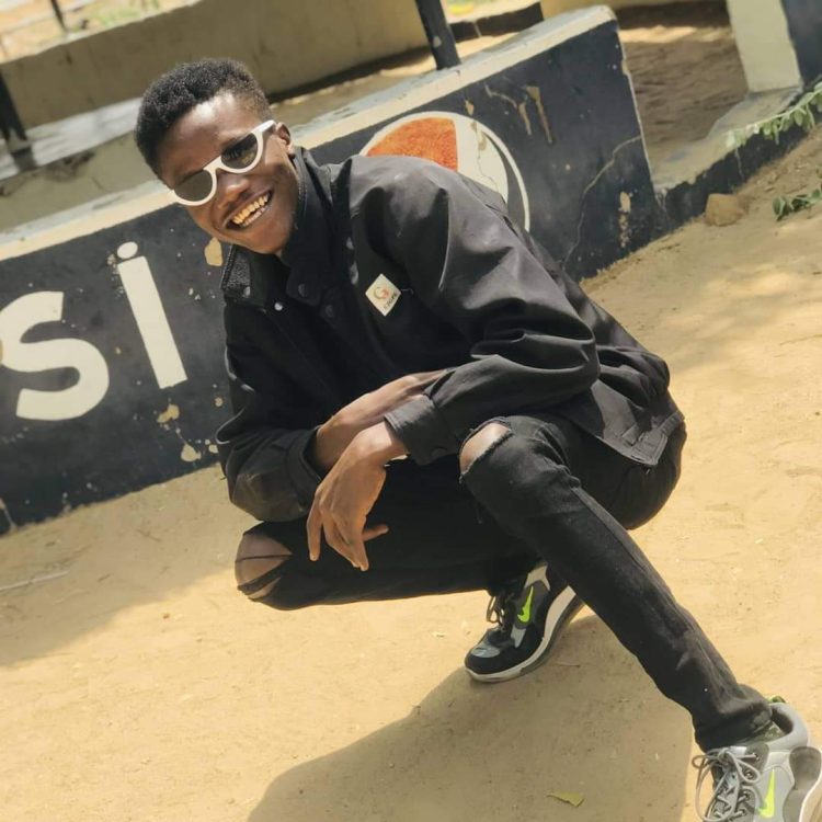 Wow [Ezekiel Lawan] Bossboy shoot his shot at QingMadi and she responded with much love (Read More)