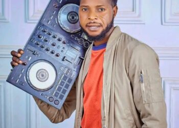 DJ MOSCHINO MAVO NEW FACE MIX Mp3 Download